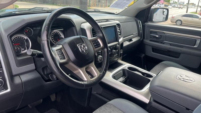 Ram 1500 Vehicle Image 05