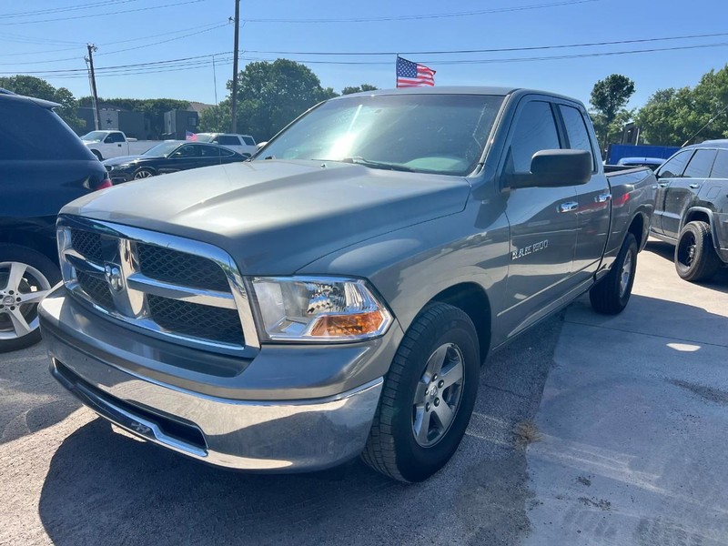 Ram 1500 Vehicle Image 02