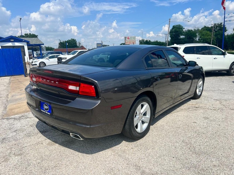 Dodge Charger Vehicle Image 04
