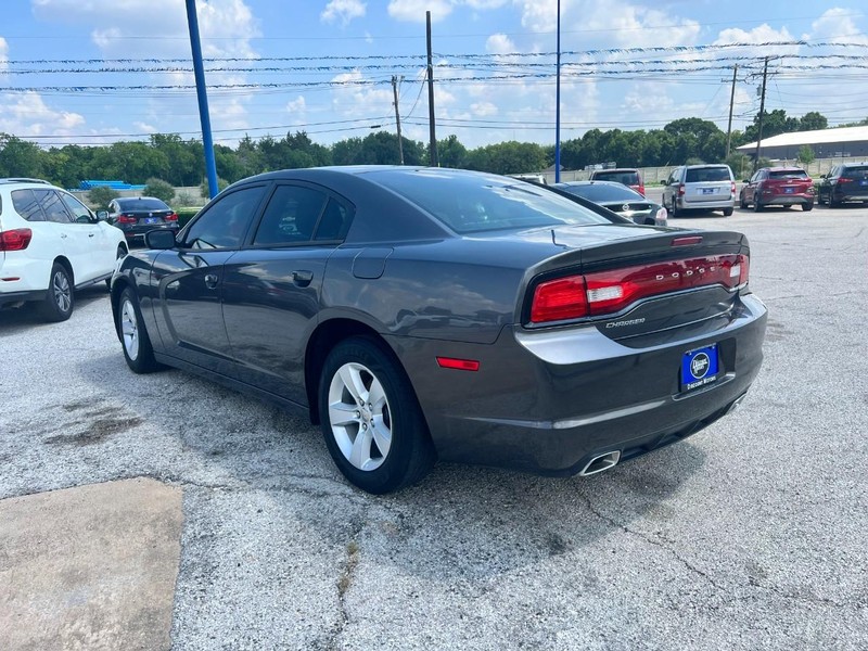Dodge Charger Vehicle Image 05