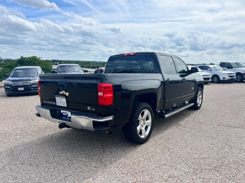 Chevrolet Silverado 1500 Vehicle Image 04