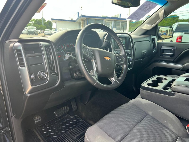 Chevrolet Silverado 1500 Vehicle Image 05