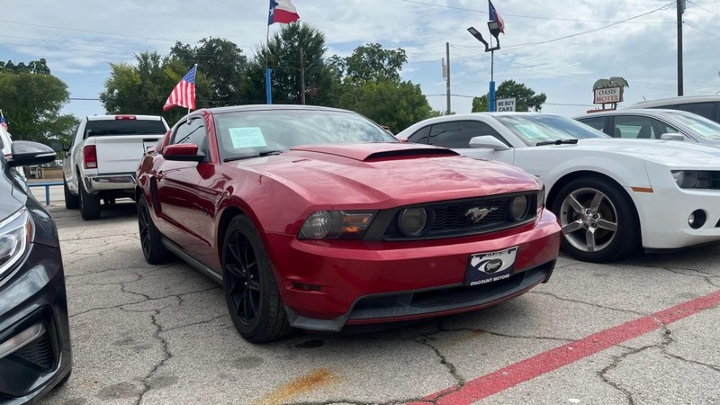 Ford Mustang Vehicle Image 03