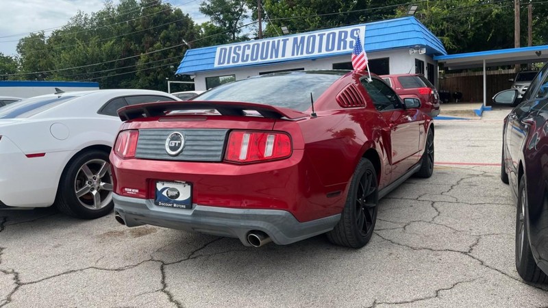 Ford Mustang Vehicle Image 04