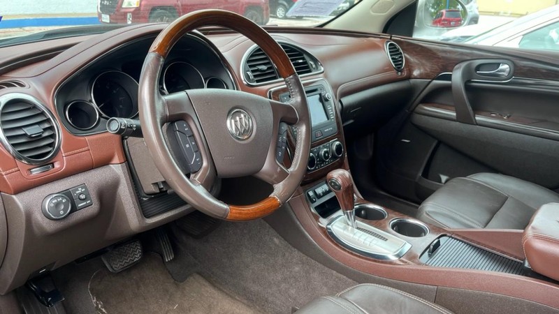Buick Enclave Vehicle Image 07