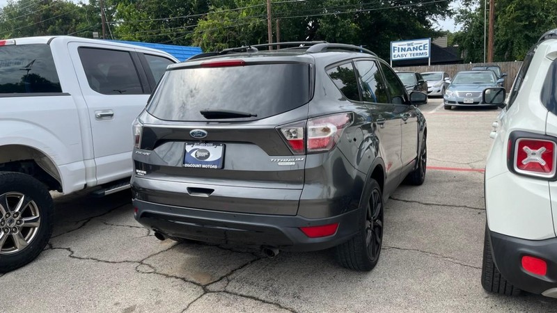 Ford Escape Vehicle Image 04