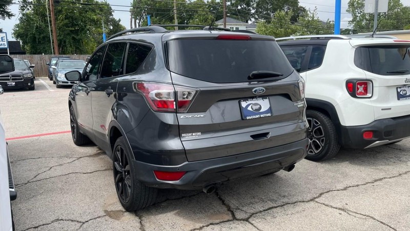 Ford Escape Vehicle Image 05