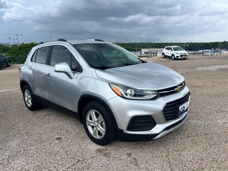 Chevrolet Trax Vehicle Image 03