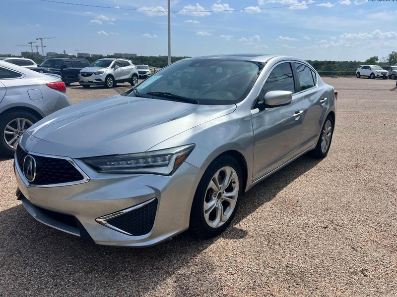 Acura ILX Vehicle Image 02