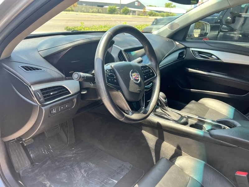 Cadillac ATS Vehicle Image 05
