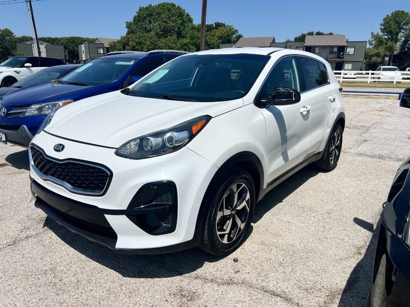 Kia Sportage Vehicle Image 02