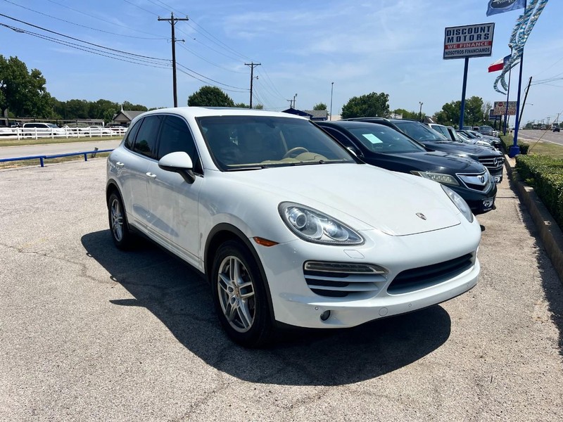 Porsche Cayenne Vehicle Image 03
