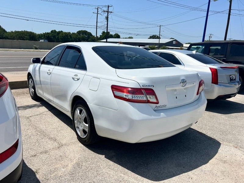 Toyota Camry Vehicle Image 07