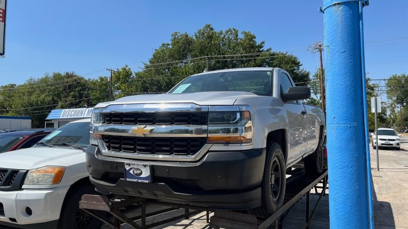 Chevrolet Silverado 1500 Vehicle Image 02