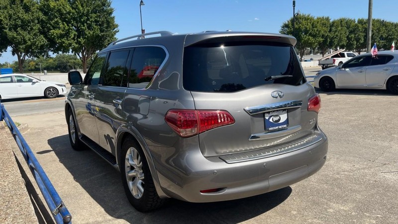 INFINITI QX56 Vehicle Image 07