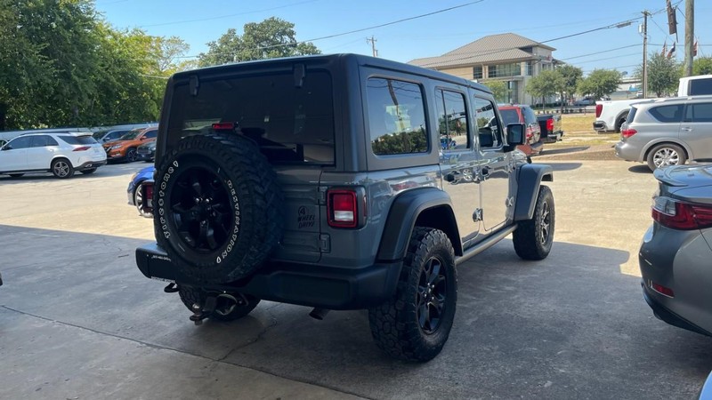 Jeep Wrangler Vehicle Image 04