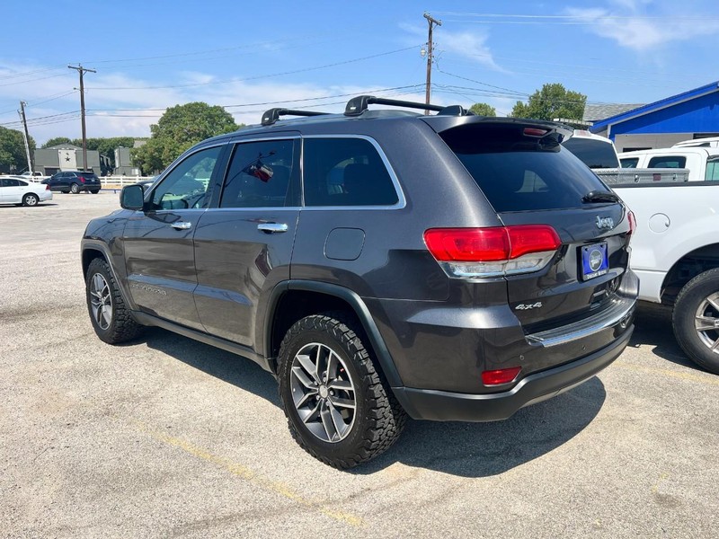 Jeep Grand Cherokee Vehicle Image 05