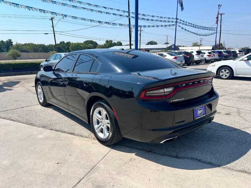 Dodge Charger Vehicle Image 05