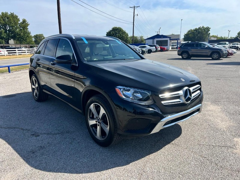 Mercedes-Benz GLC Vehicle Image 03