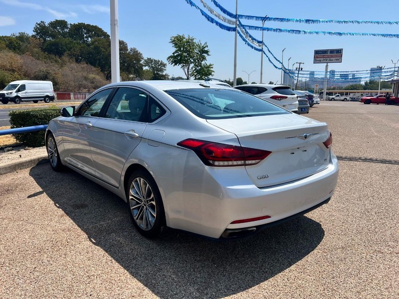 Genesis G80 Vehicle Image 04