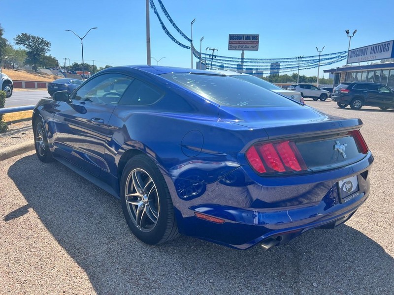 Ford Mustang Vehicle Image 07