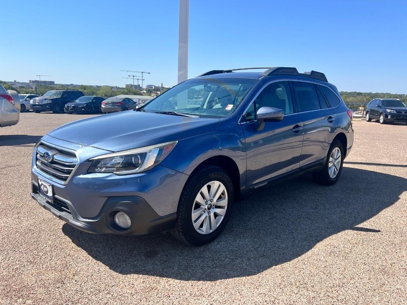 Subaru Outback Vehicle Image 02