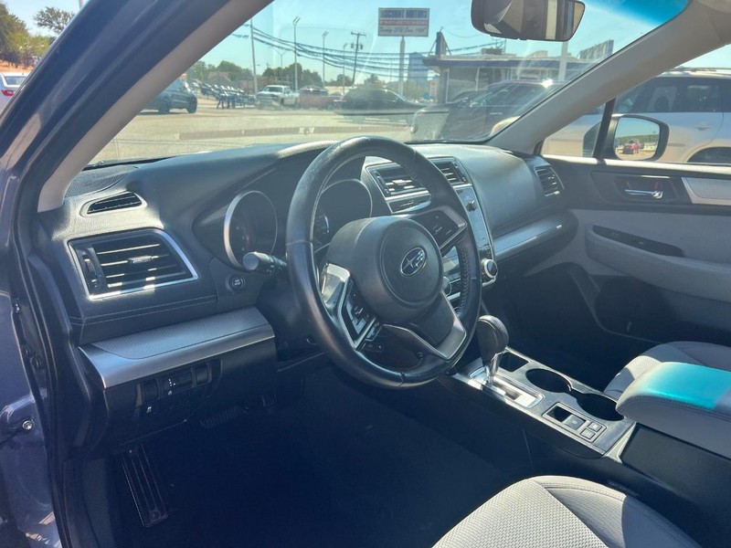 Subaru Outback Vehicle Image 05