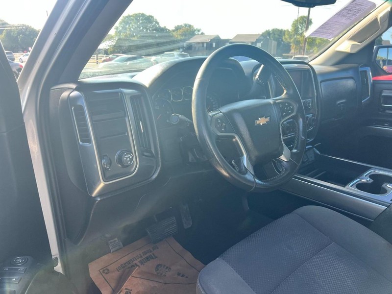 Chevrolet Silverado 1500 Vehicle Image 05