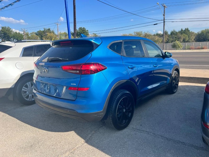 Hyundai Tucson Vehicle Image 04