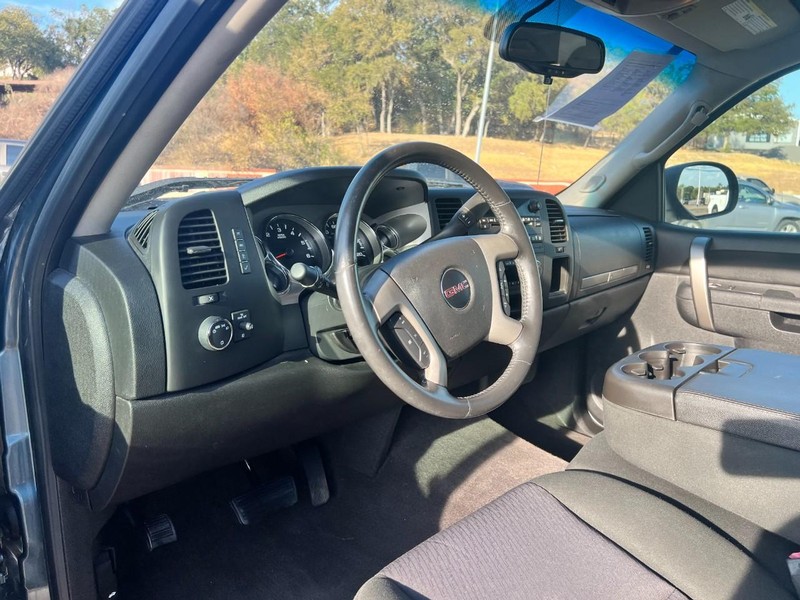 GMC Sierra 1500 Vehicle Image 05