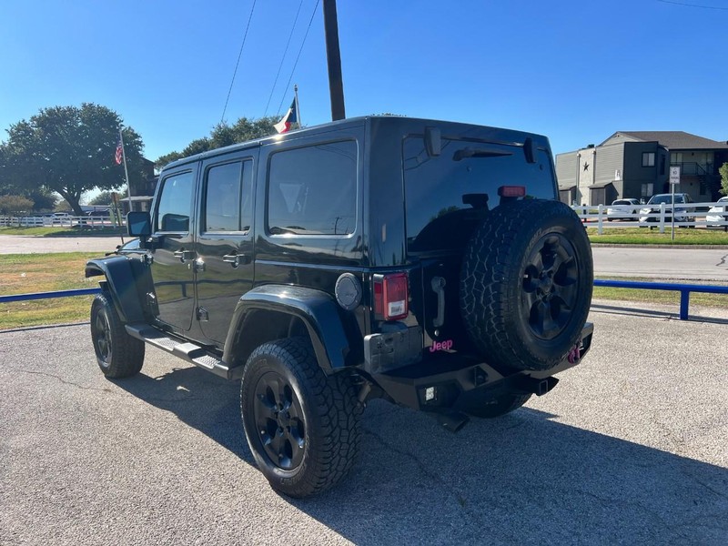 Jeep Wrangler Unlimited Vehicle Image 05