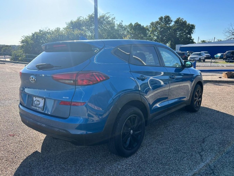 Hyundai Tucson Vehicle Image 04