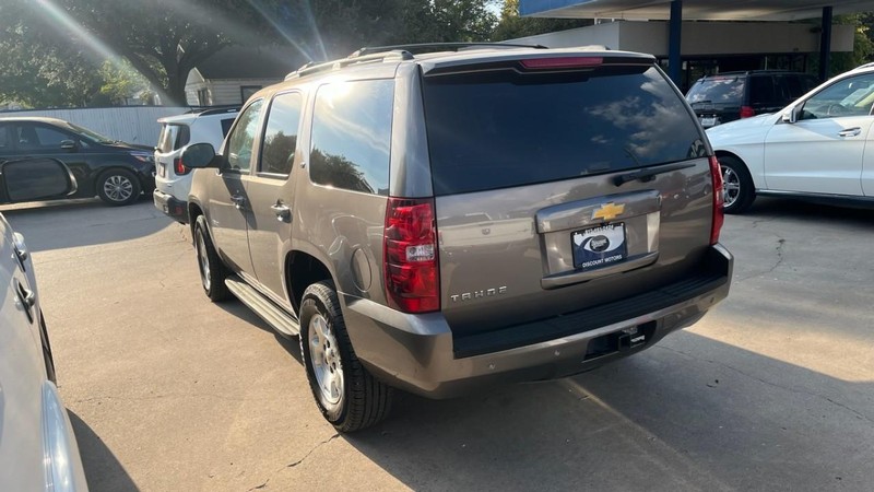 Chevrolet Tahoe Vehicle Image 07