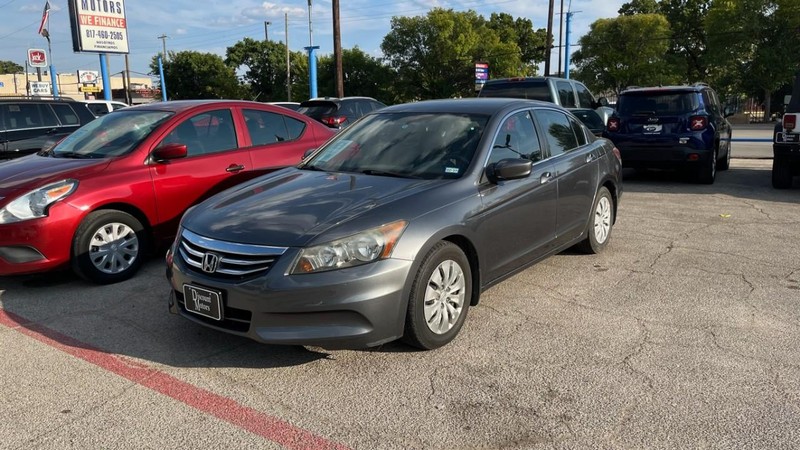 Honda Accord Sedan Vehicle Image 02