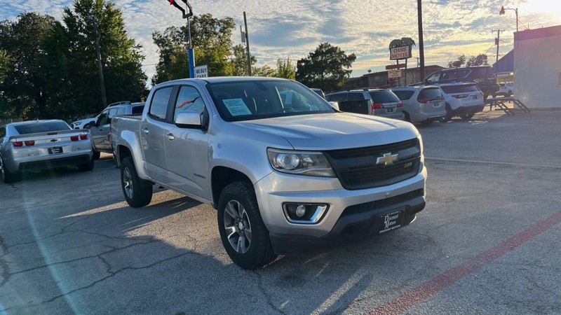 Chevrolet Colorado Vehicle Image 03