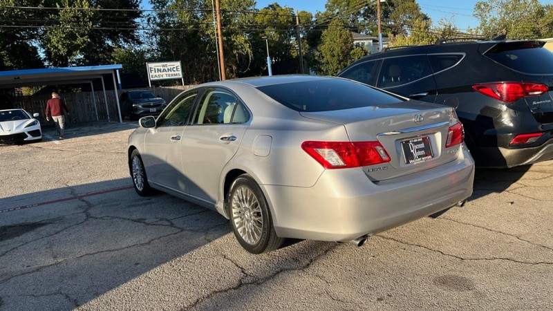 Lexus ES 350 Vehicle Image 07