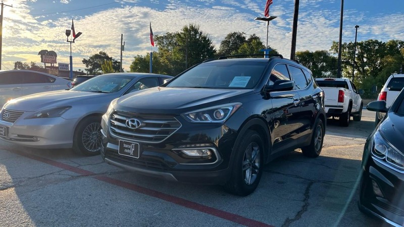 Hyundai Santa Fe Sport Vehicle Image 02