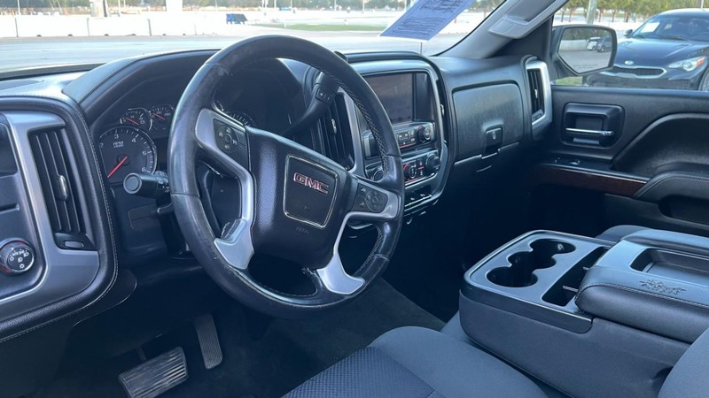 GMC Sierra 1500 Vehicle Image 06