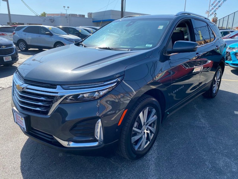 Chevrolet Equinox Vehicle Full-screen Gallery Image 10