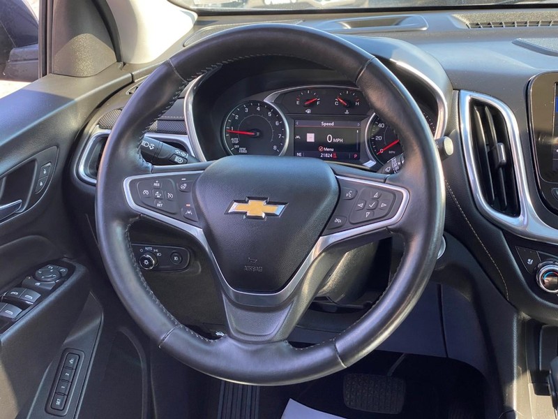 Chevrolet Equinox Vehicle Full-screen Gallery Image 15