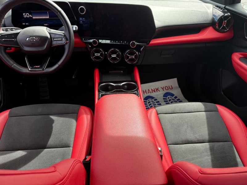 Chevrolet Blazer EV Vehicle Full-screen Gallery Image 12