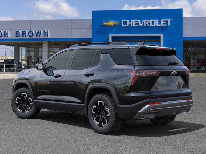 Chevrolet Equinox Vehicle Full-screen Gallery Image 3