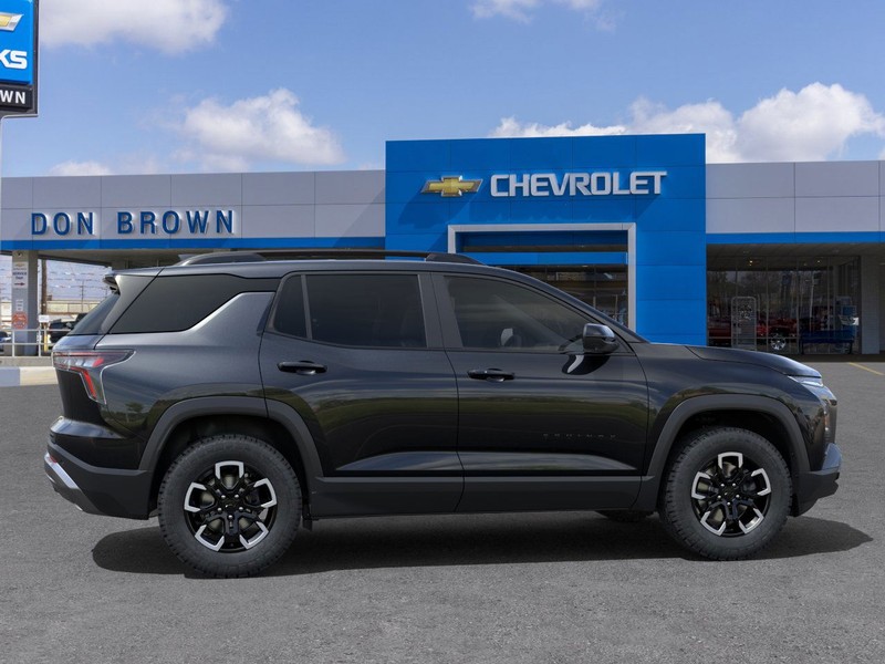 Chevrolet Equinox Vehicle Full-screen Gallery Image 5