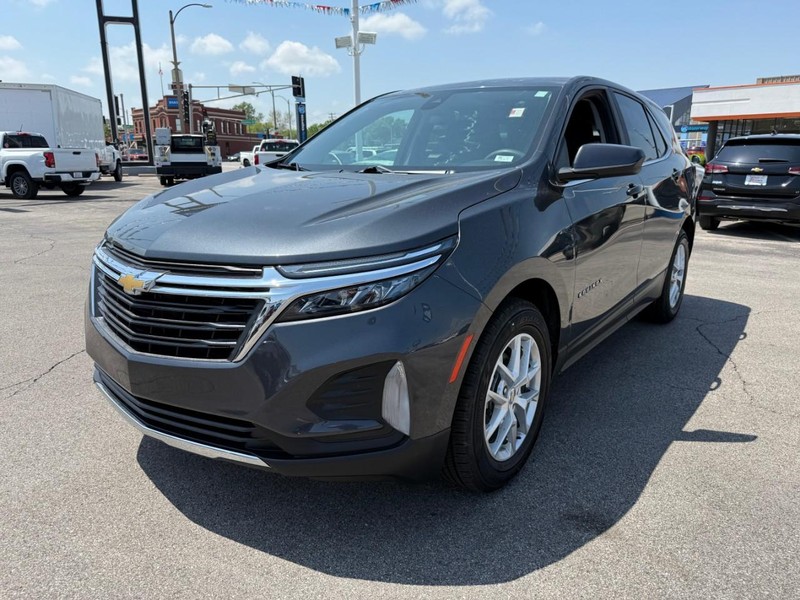 Chevrolet Equinox Vehicle Full-screen Gallery Image 13