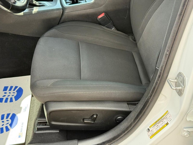 Dodge Charger Vehicle Full-screen Gallery Image 24