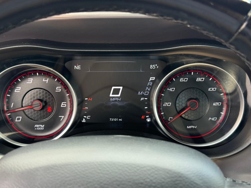 Dodge Charger Vehicle Full-screen Gallery Image 28