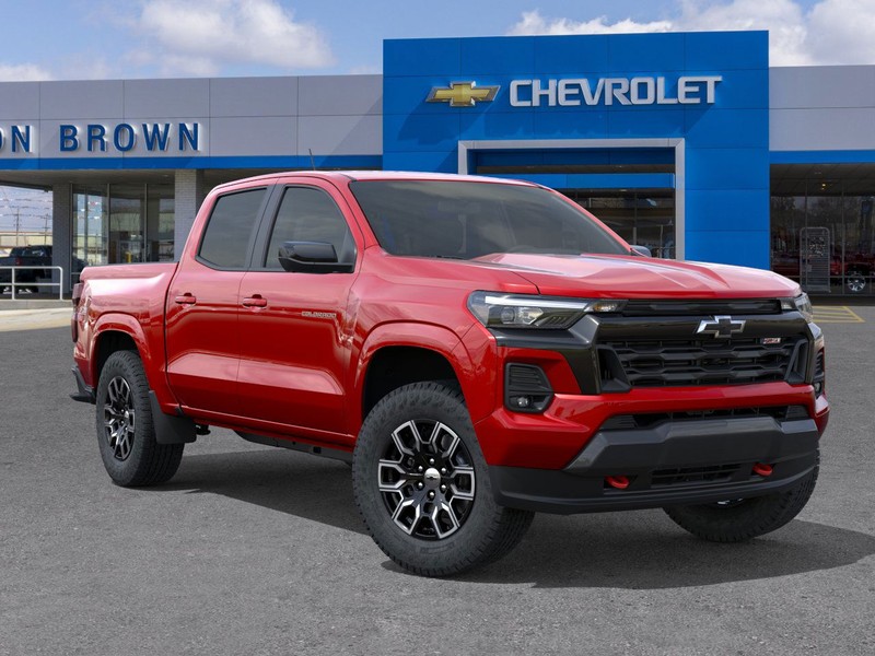 Chevrolet Colorado Vehicle Full-screen Gallery Image 7