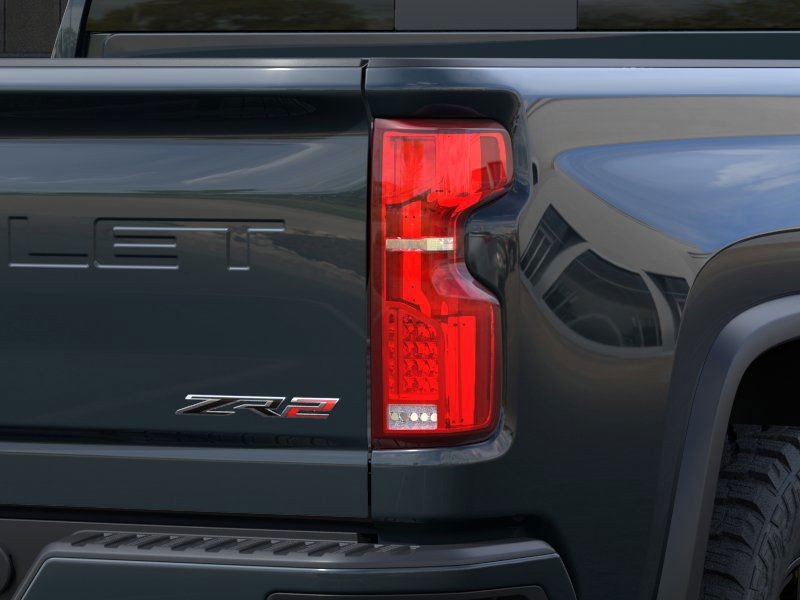 Chevrolet Silverado 2500HD Vehicle Full-screen Gallery Image 11