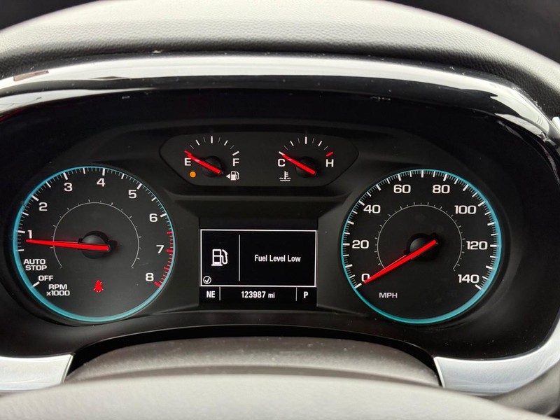 Chevrolet Traverse Vehicle Full-screen Gallery Image 25