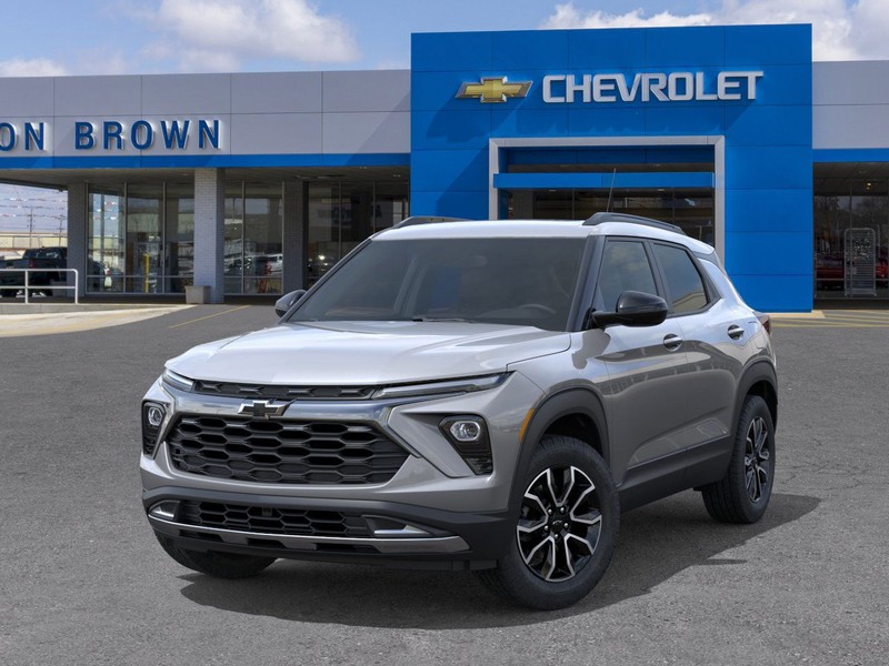 Chevrolet Trailblazer Vehicle Full-screen Gallery Image 6